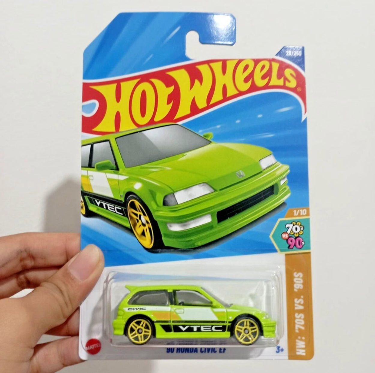 Hot Wheels '90 Honda Civic EF Green – 70s vs 90s Collection 1/10 | 1:64 Scale Die-Cast Collectible Car by Mattel