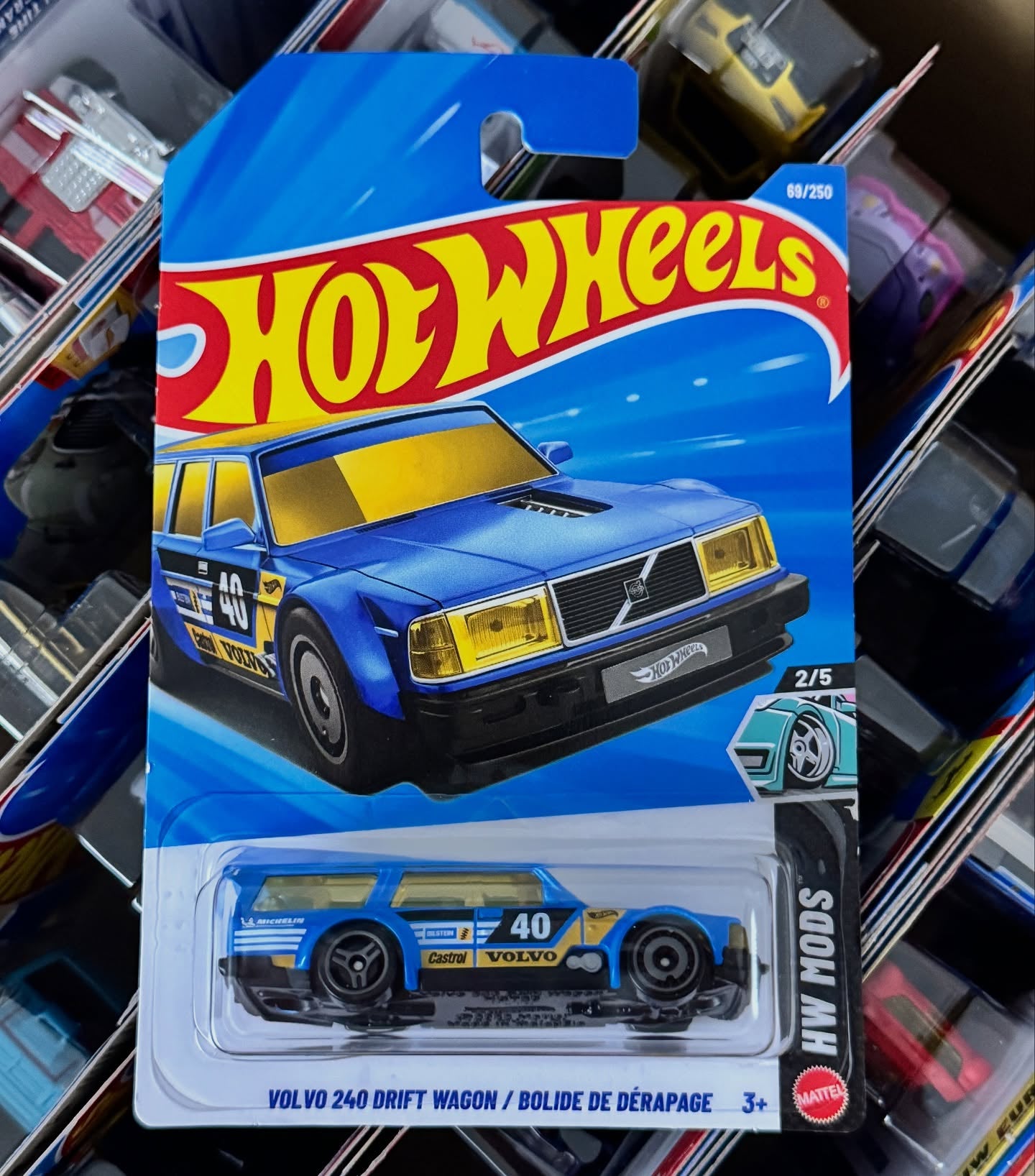 Hot Wheels 2026 Imported C case Vehicle Collection - Volvo 240 Drift Wagon / Bolide De Derapage