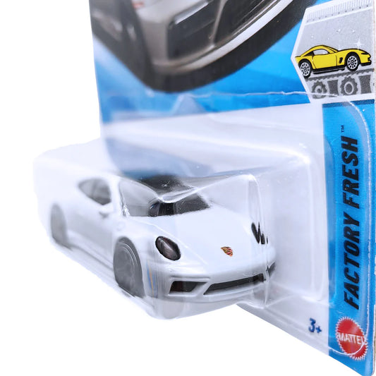 Hot Wheels Factory Fresh – Porsche 911 Carrera T (1:64 Diecast) | Premium Collector Car