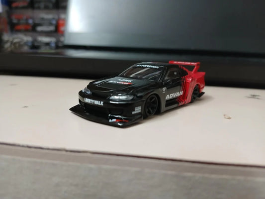 Mini GT Scale 1/64 # 649 # Nissan LB-Super Silhouette S15 SILVIA ADVAN