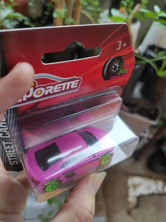 Majorette 2025 Audi R8 & 2024 Chase Cars Street DS 4