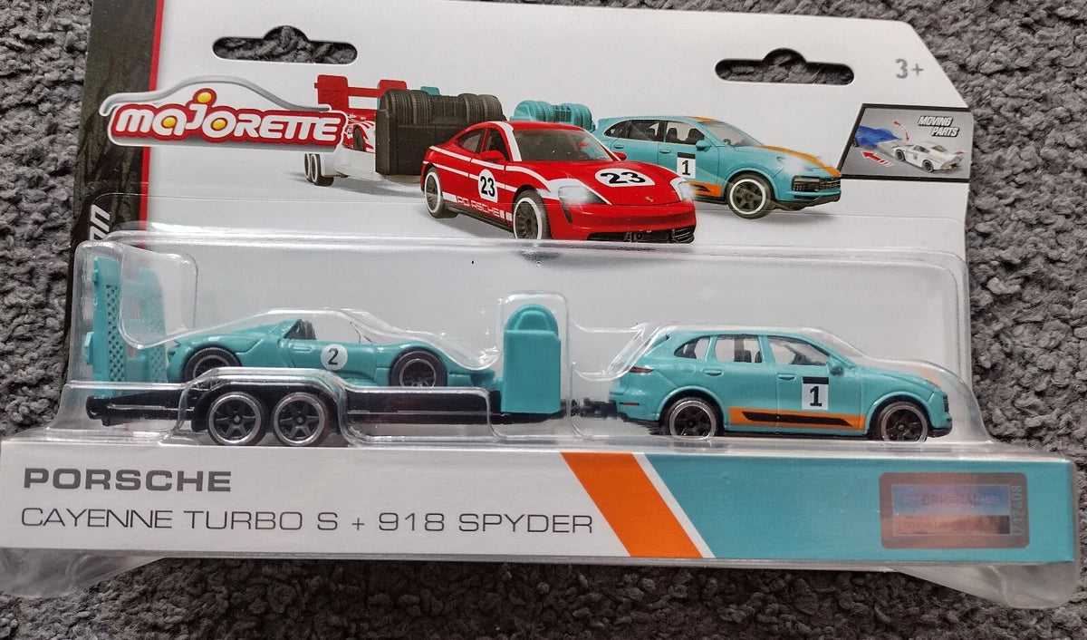 Majorette Porsche Race Trailer Set - Cayenne Turbo S & 918 Spyder