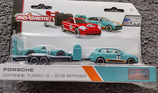 Majorette Porsche Race Trailer Set - Cayenne Turbo S & 918 Spyder