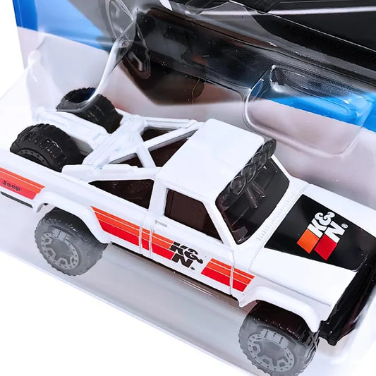 Hot Wheels 73 Jeep J10 HW Hot Trucks Ages 3 and Up (White)